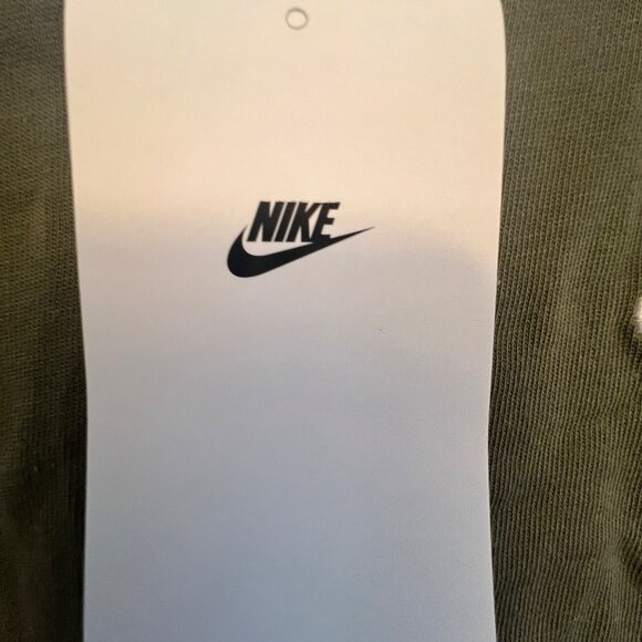 Nike Kids Olive Green T-Shirt Dress, Size Small‎ - Picture 6 of 9